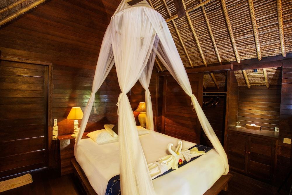 TS Hut Lembongan Hotel Bagian luar foto